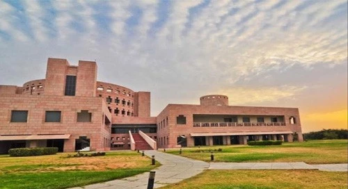 IIM Udaipur Exits CAP: Independent MBA Admissions from 2026