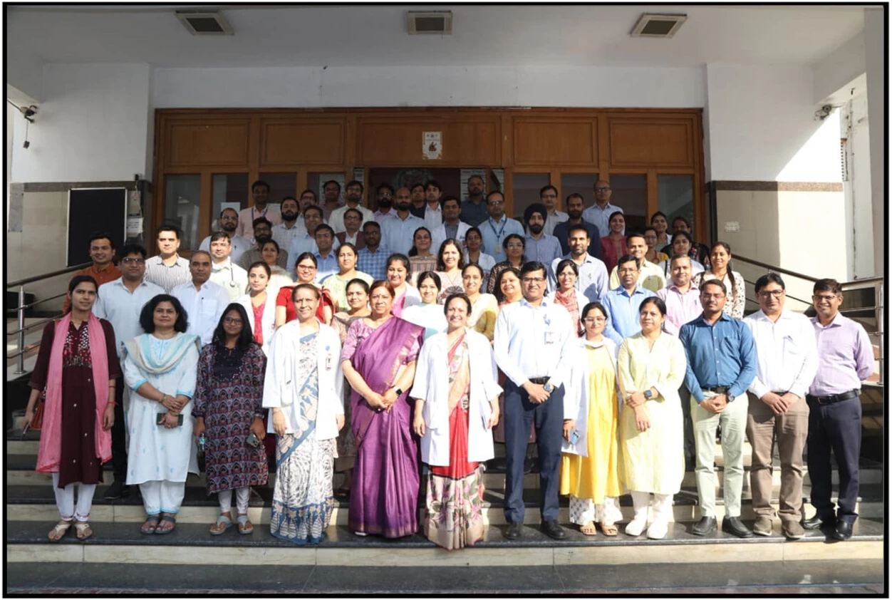 King George Medical University, Lucknow, faculty