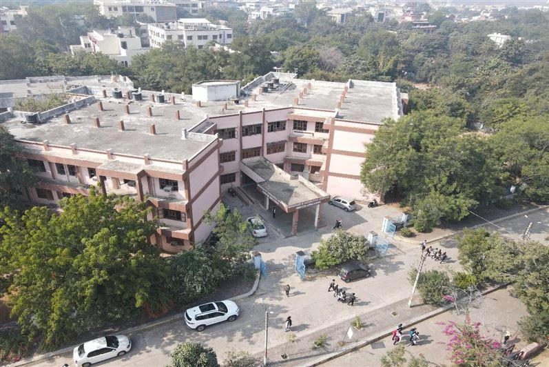 Bundelkhand University, Jhansi, Campus