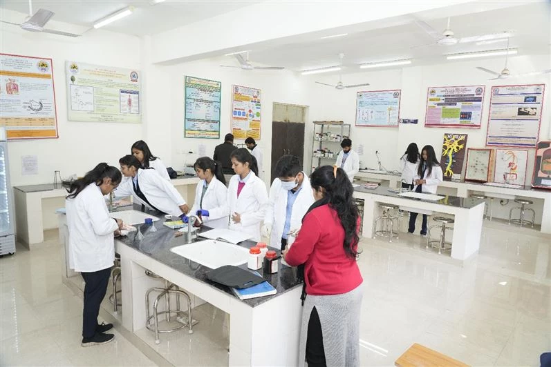 Bundelkhand University, Jhansi,Lab
