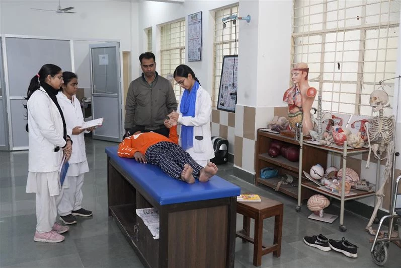 Bundelkhand University, Jhansi,Lab