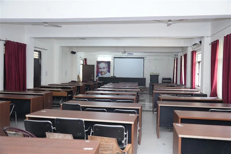 Bundelkhand University, Jhansi,Classroom Bundelkhand University, Jhansi,Classroom