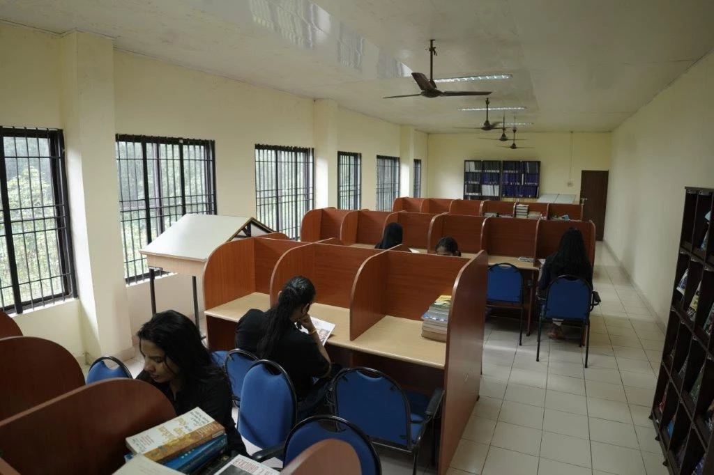 Bhartiya Vidya Bhavan's Royal Institute of Management, Kochi