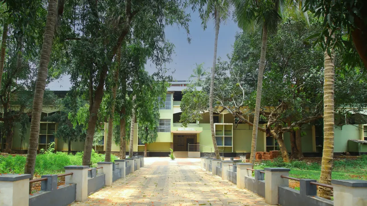 Farook Institute of Management Studies, Kozhikode Farook Institute of Management Studies, Kozhikode